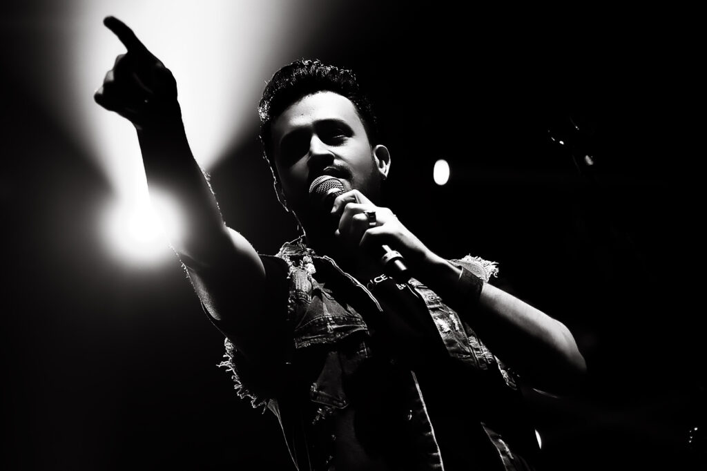 Atif Aslam_CE9